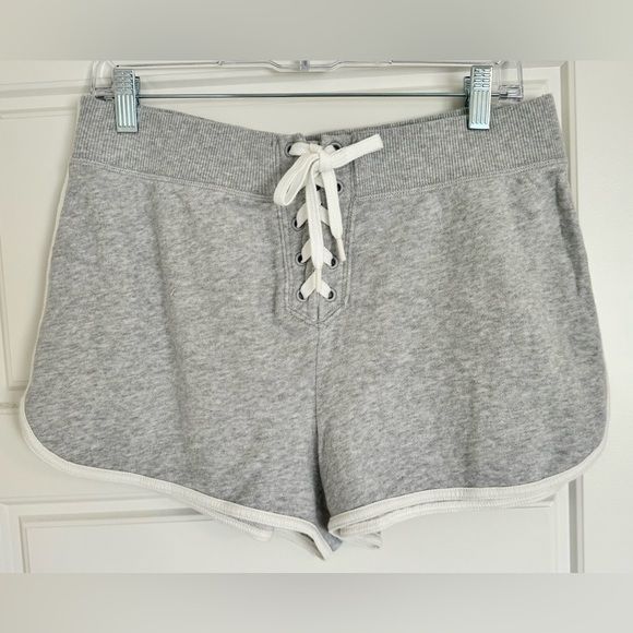NWT Aerie Gray & White Lace Up Casual Lounge Sweat‎ Shorts Summer Size M - Picture 1 of 9